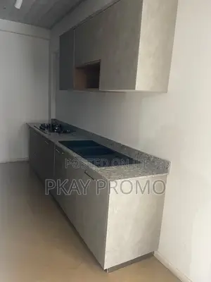 Simple and Stylish Kitchen