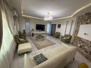 3bdrm House in Kwabenya Acp for sale