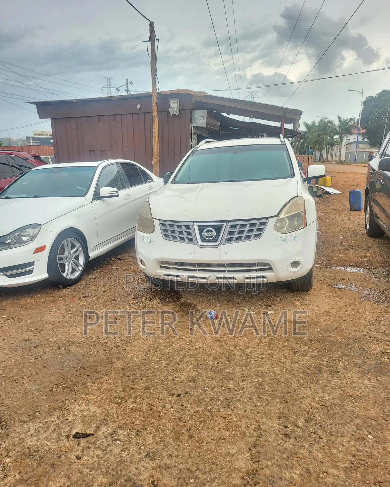 Nissan Rogue SV 2011 White