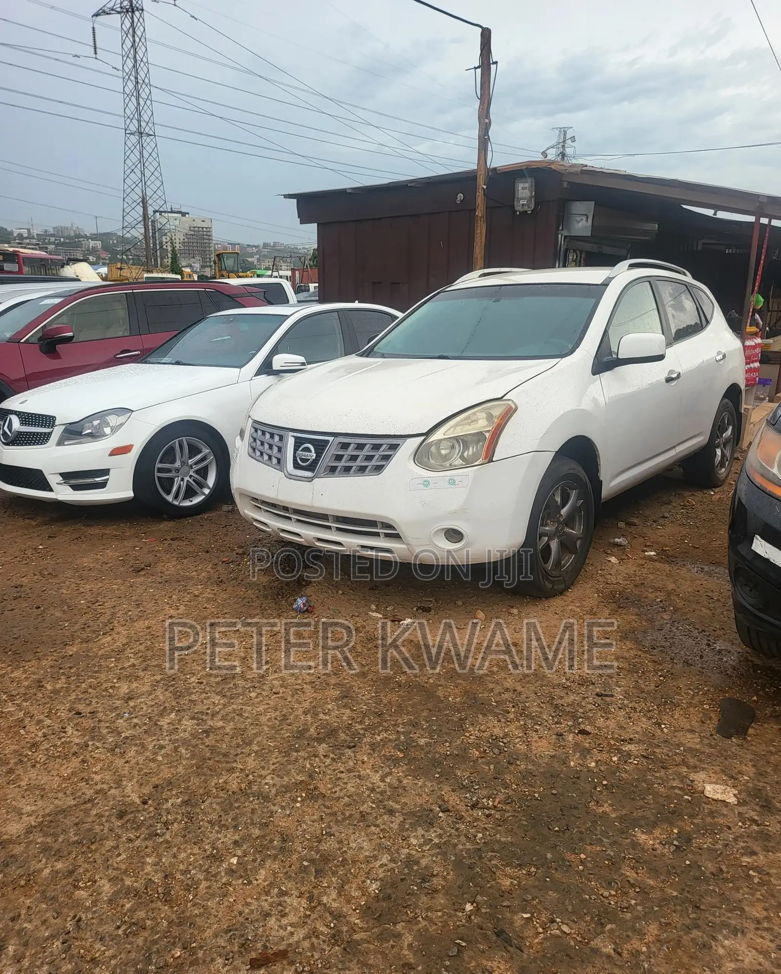 Nissan Rogue SV 2011 White