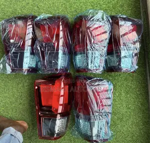 Toyota Tacoma 2016 2017 2019 2020 2021 2022 Taillight