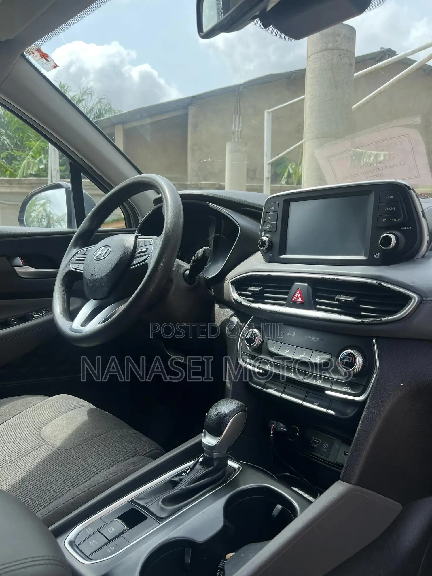 Hyundai Santa Fe SEL 2.4 FWD 2019 Gray