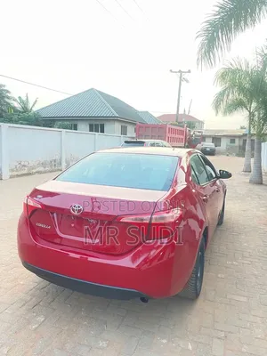 Toyota Corolla 2018 Red