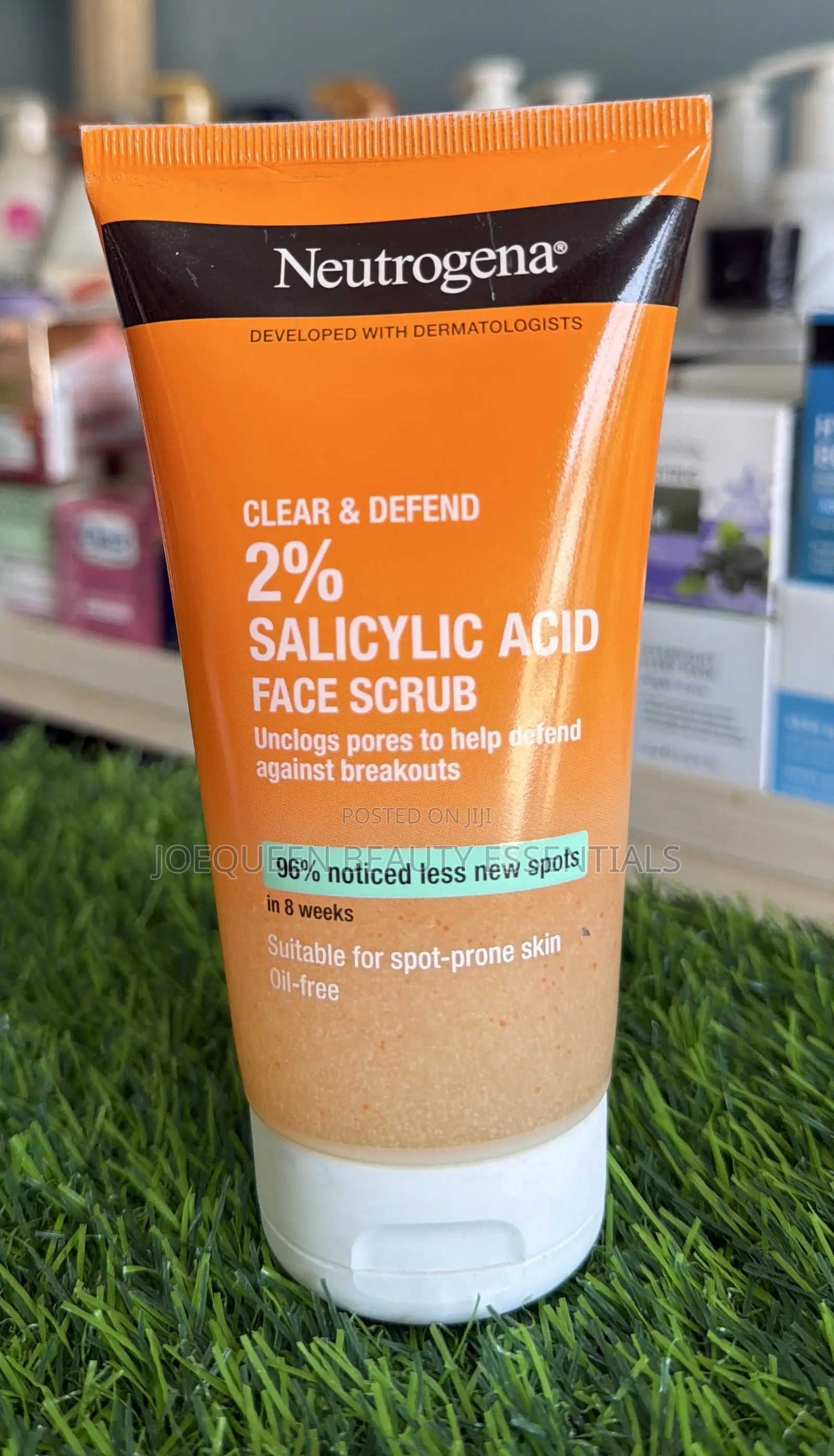 Neutrogena Face Scrubs