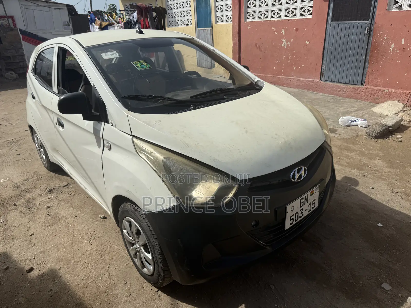 Hyundai Eon 2013 White