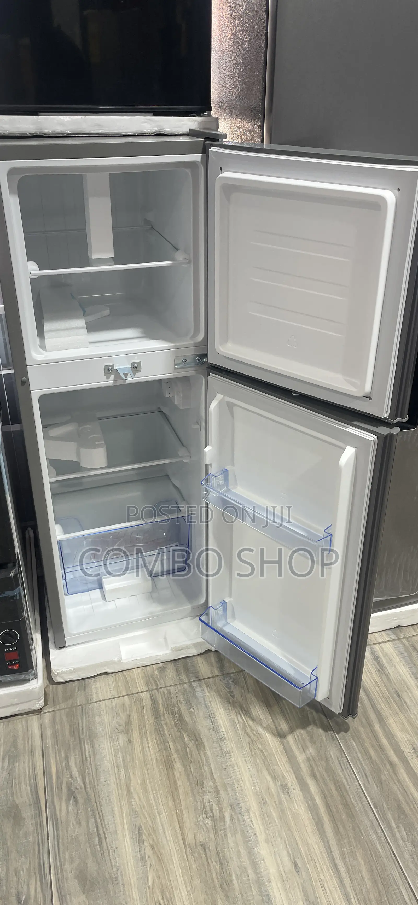 Nasco 118l Fridge
