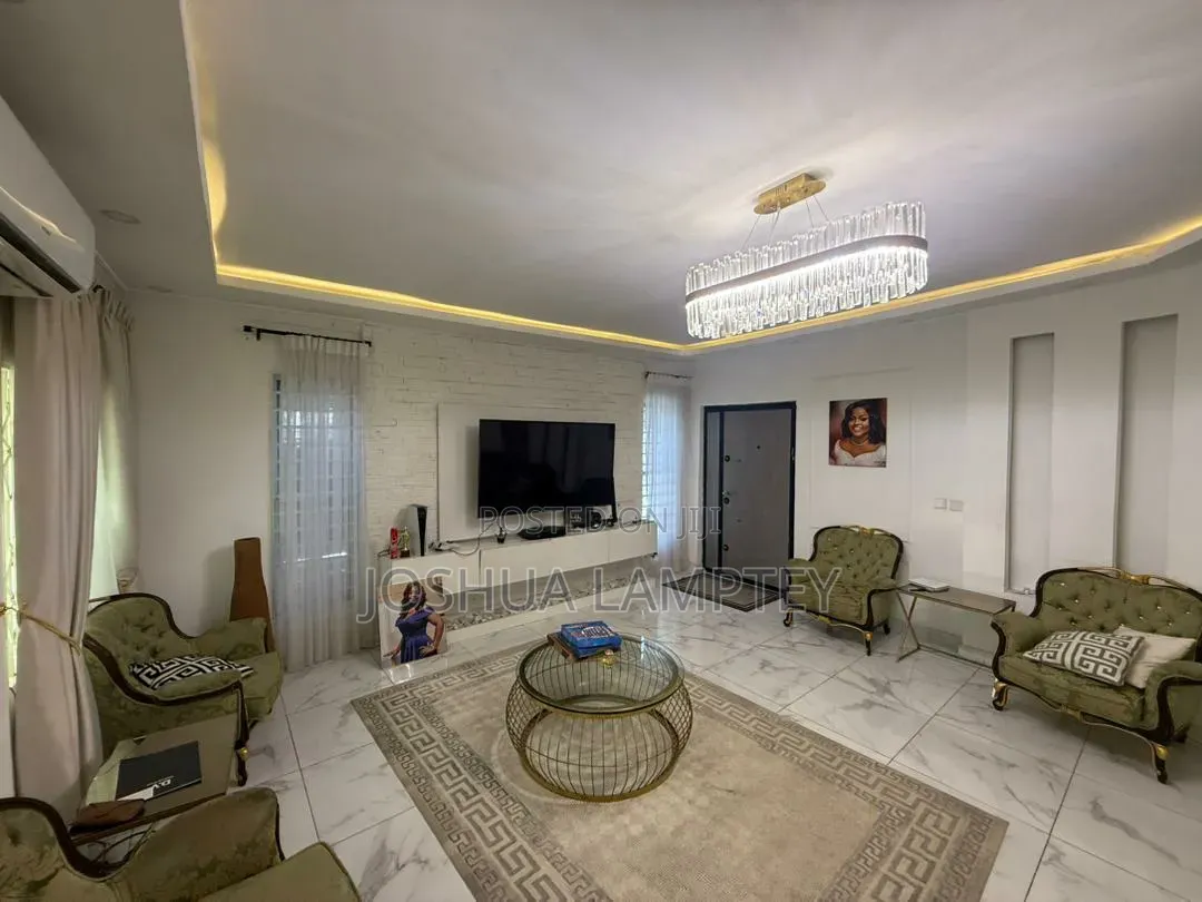 3bdrm House in Kwabenya Estate for sale