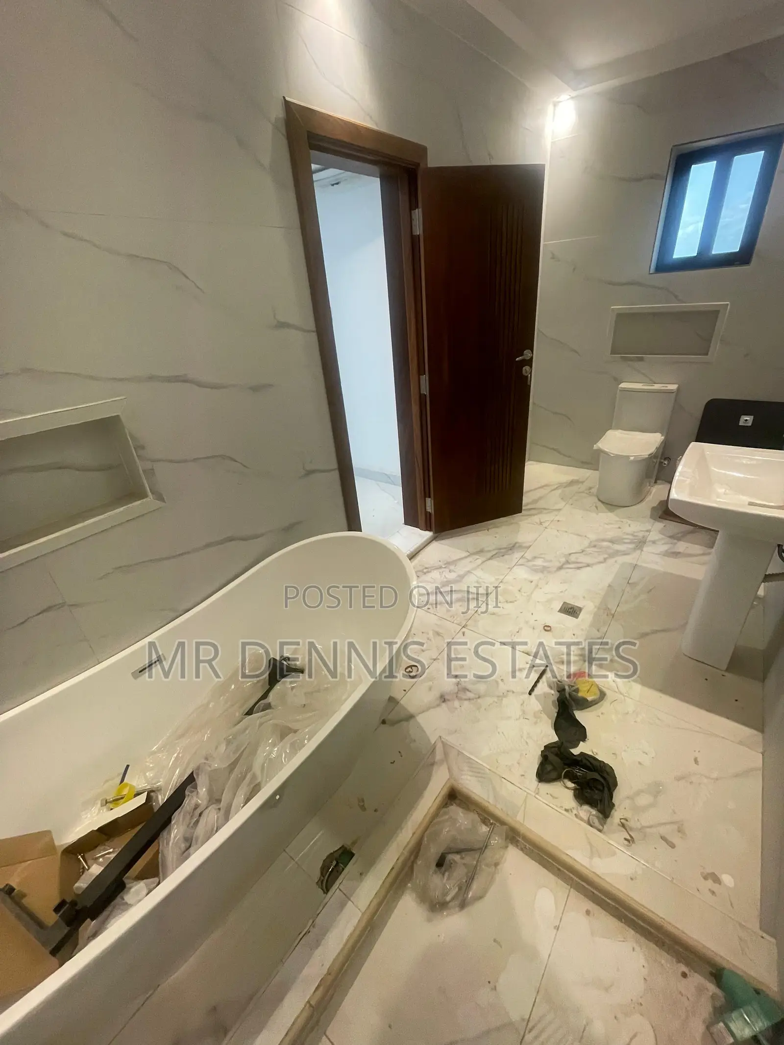 3bdrm Apartment in Mr Dennis Estates, McCarthy Hill for rent