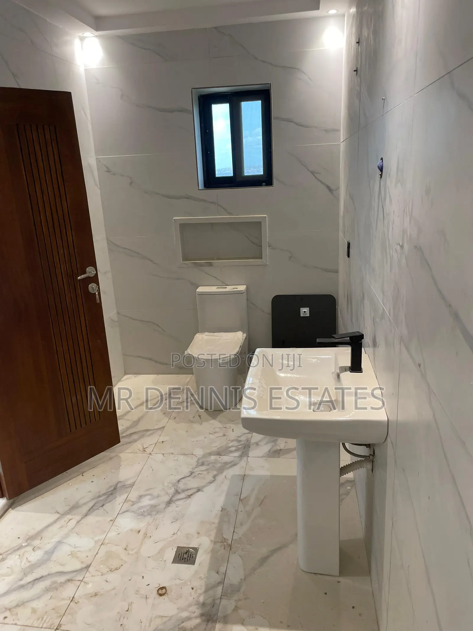 3bdrm Apartment in Mr Dennis Estates, McCarthy Hill for rent