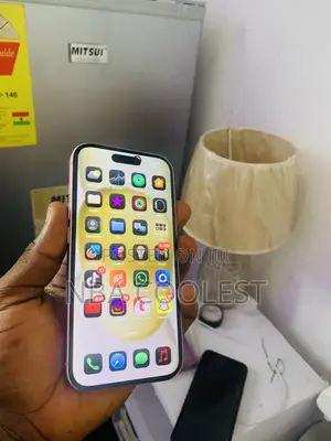 Apple iPhone 15 128 GB Pink