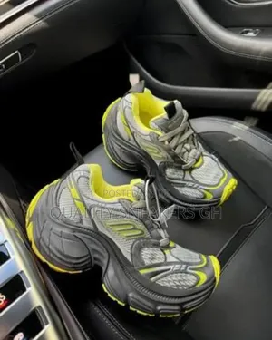 Balenciaga 10 Xl Grey and Yellow