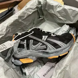 Balenciaga Runner Worn Out