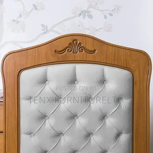 Baby/Kids Bed/Crib (Nóbile Wooden Crib)