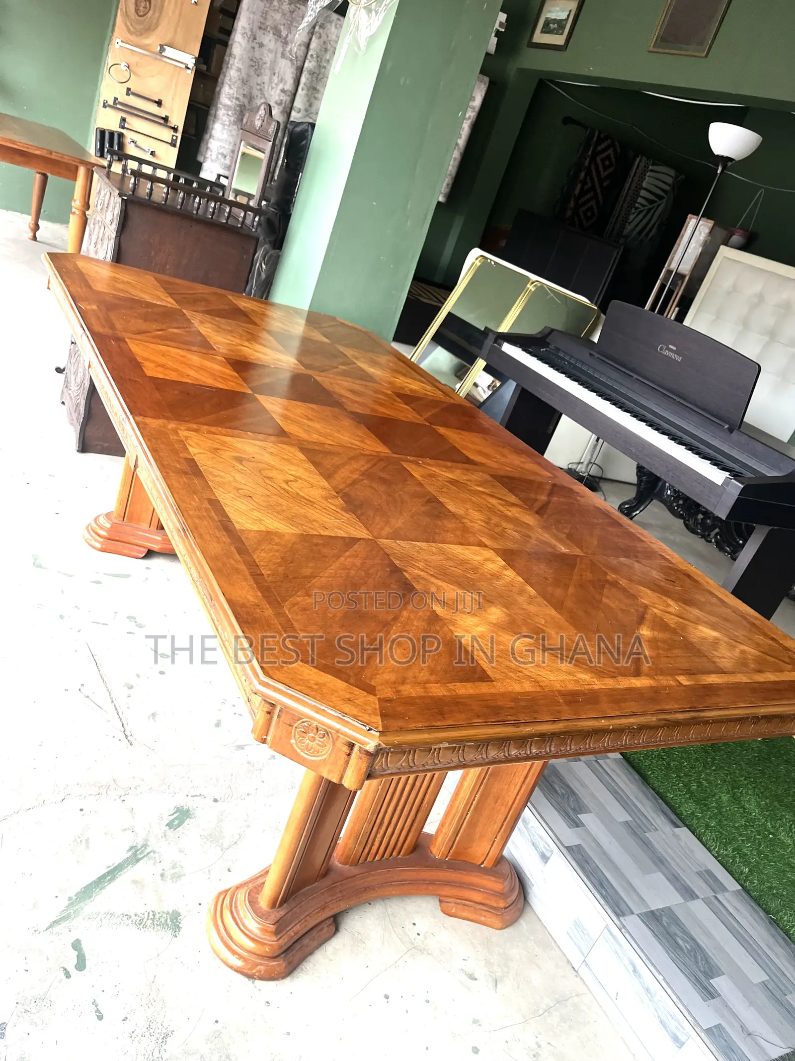 Expandable Table From Uk , Length 210cm, Width107 Cm,Height 78cm