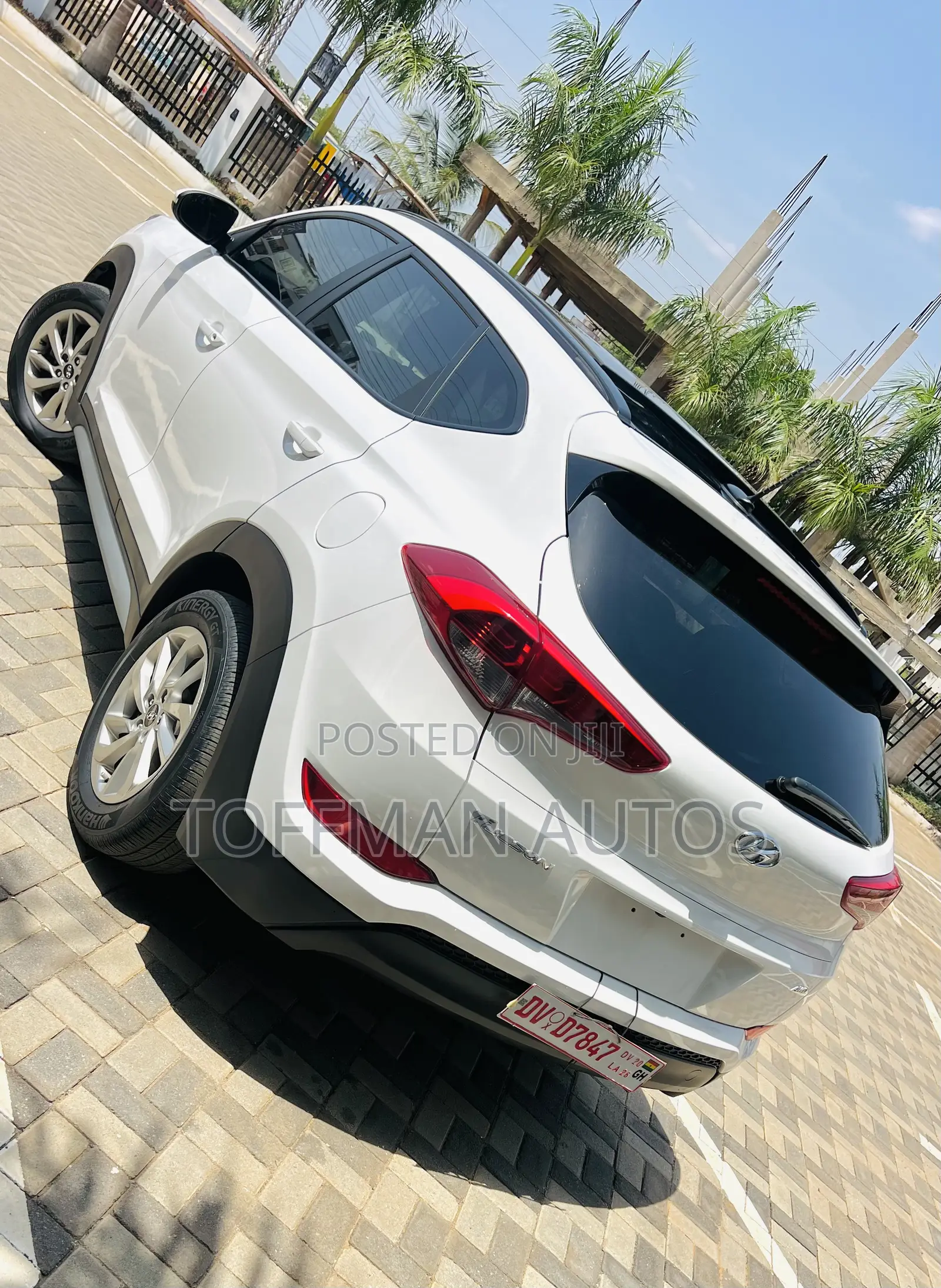 Hyundai Santa Fe 2017 White