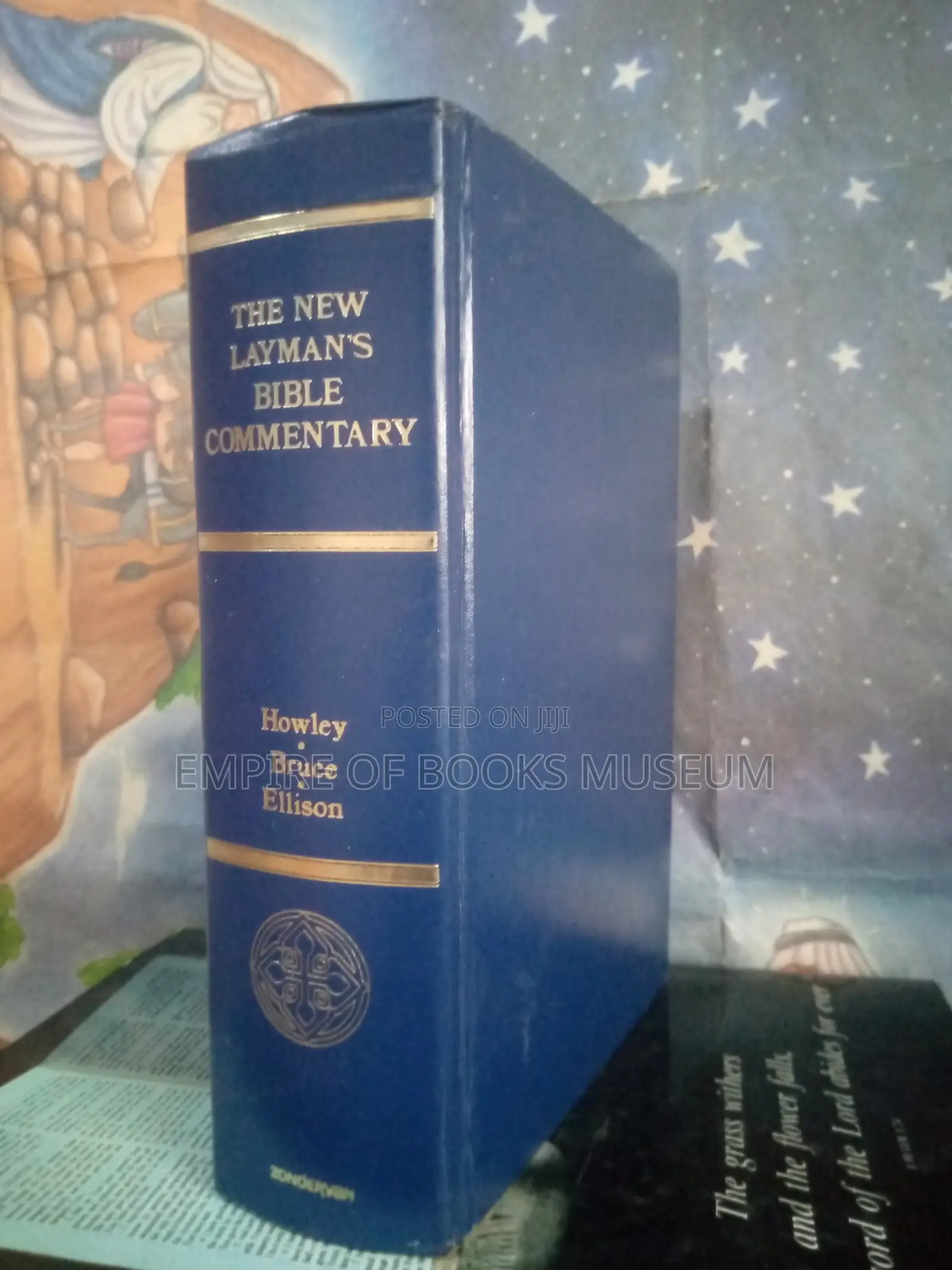 The New Layman's Bible Commentary Ot Nt
