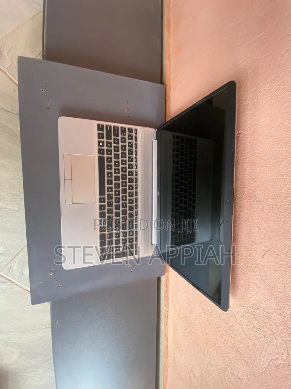 Laptop HP 15 12GB AMD Ryzen 3 HDD+SSD 1T