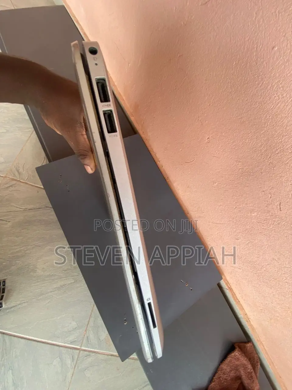 Laptop HP 15 12GB AMD Ryzen 3 HDD+SSD 1T