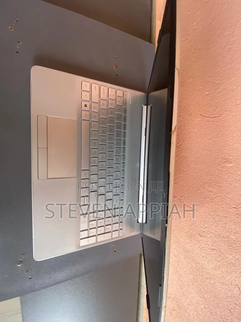 Laptop HP 15 12GB AMD Ryzen 3 HDD+SSD 1T