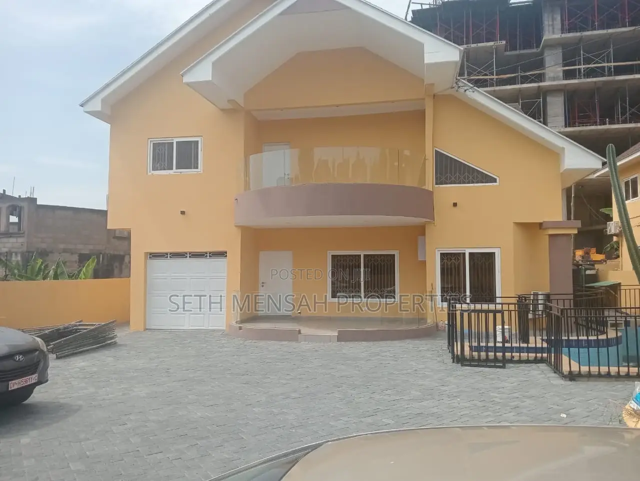 4bdrm House in 4 Bedroom House, Airport Residential Area for rent