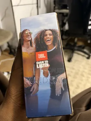 JBL Clip 5 Portable Bluetooth Speaker