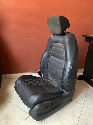 Honda CRV 2017 - 2022 Front Seats