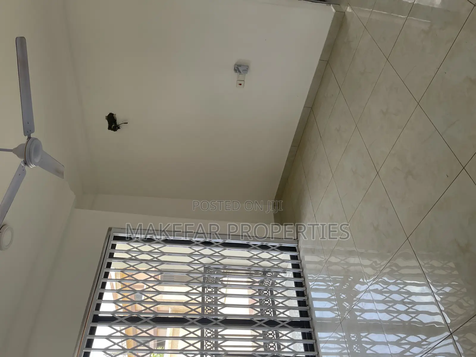 3bdrm Apartment in Adjiriganor for rent
