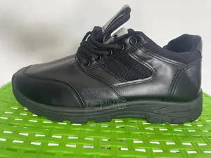 Nice Black Sneakers for Sale
