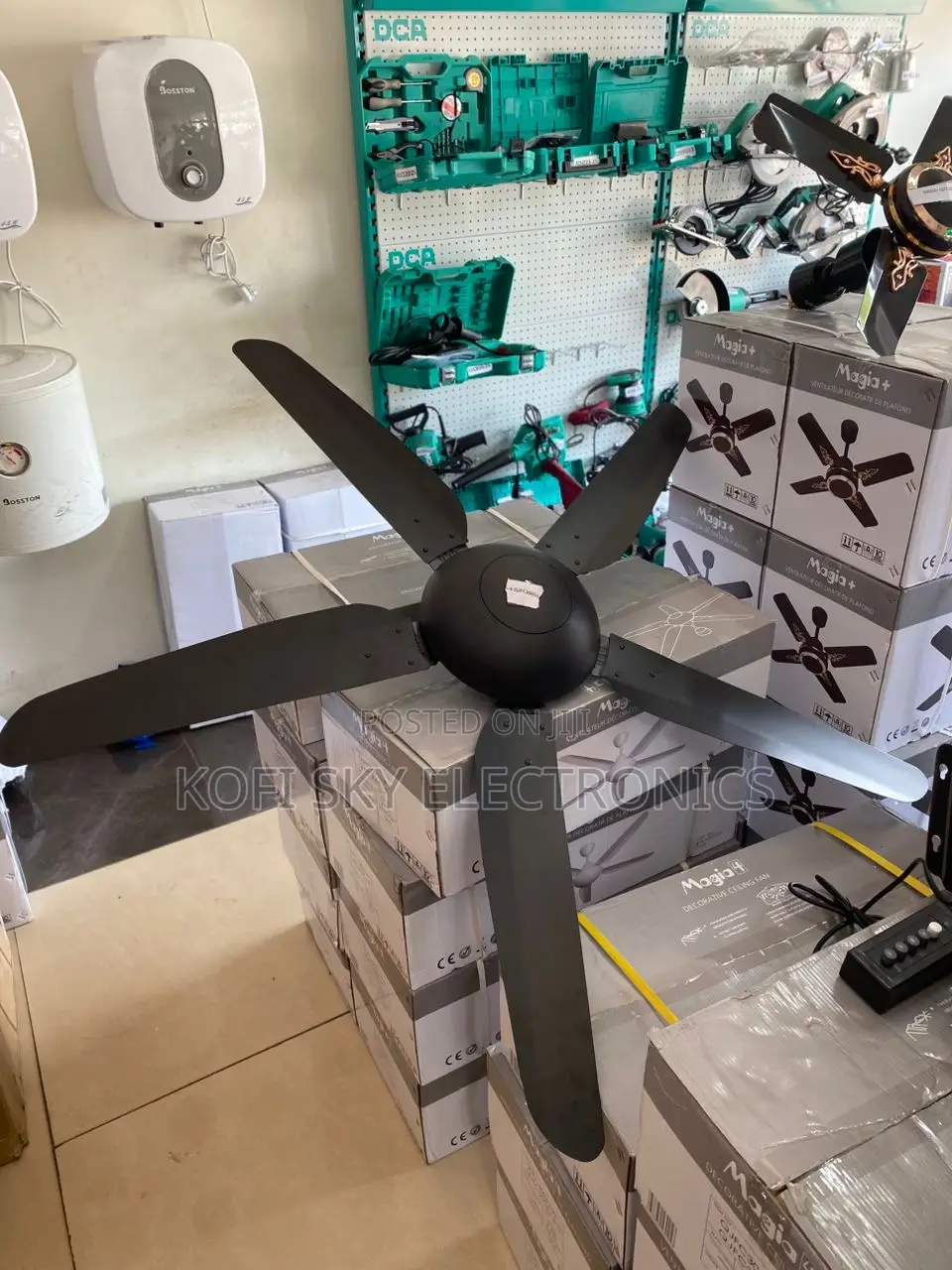 Affordable Magia 5 Blade Ceiling Fan