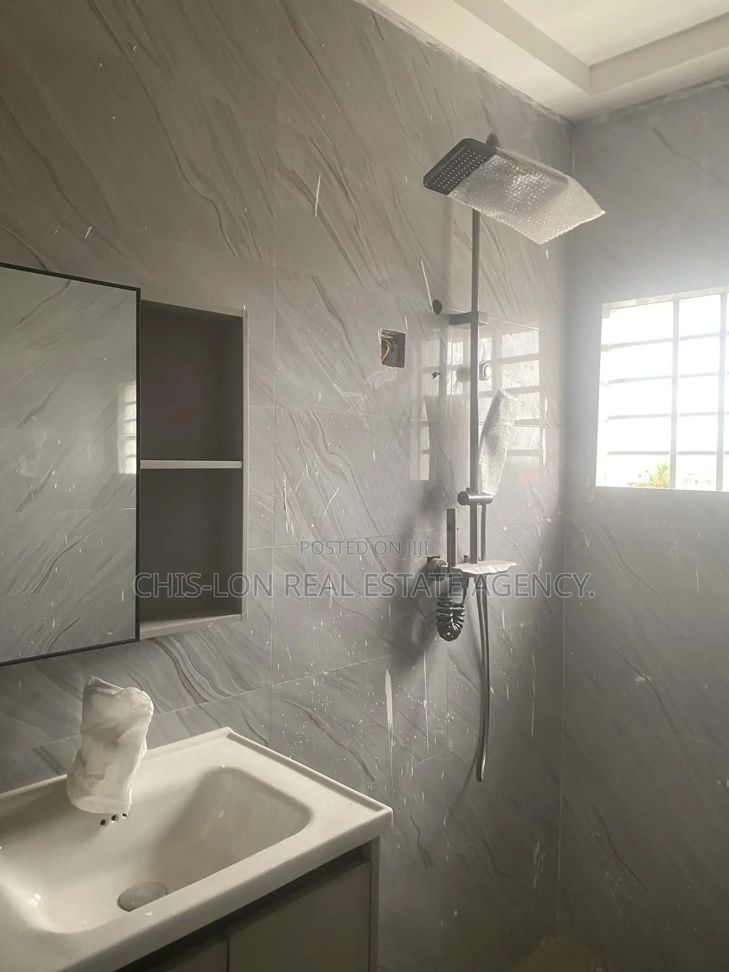1bdrm Apartment in Chis-Lon Broker’S, Galilea for rent