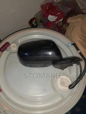 2009 to 2014 Honda Fit Passenger Side Mirror
