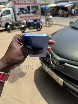 Apple iPhone 16 128 GB Blue