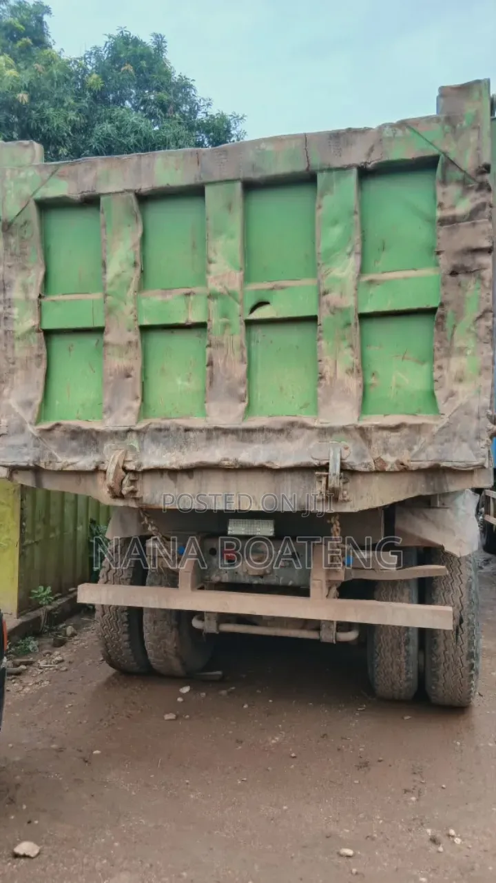 Howo Tipper Truck