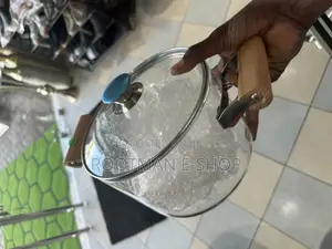 Small High Borosilicate Glass Cooking Pot With Wooden Handlessmall