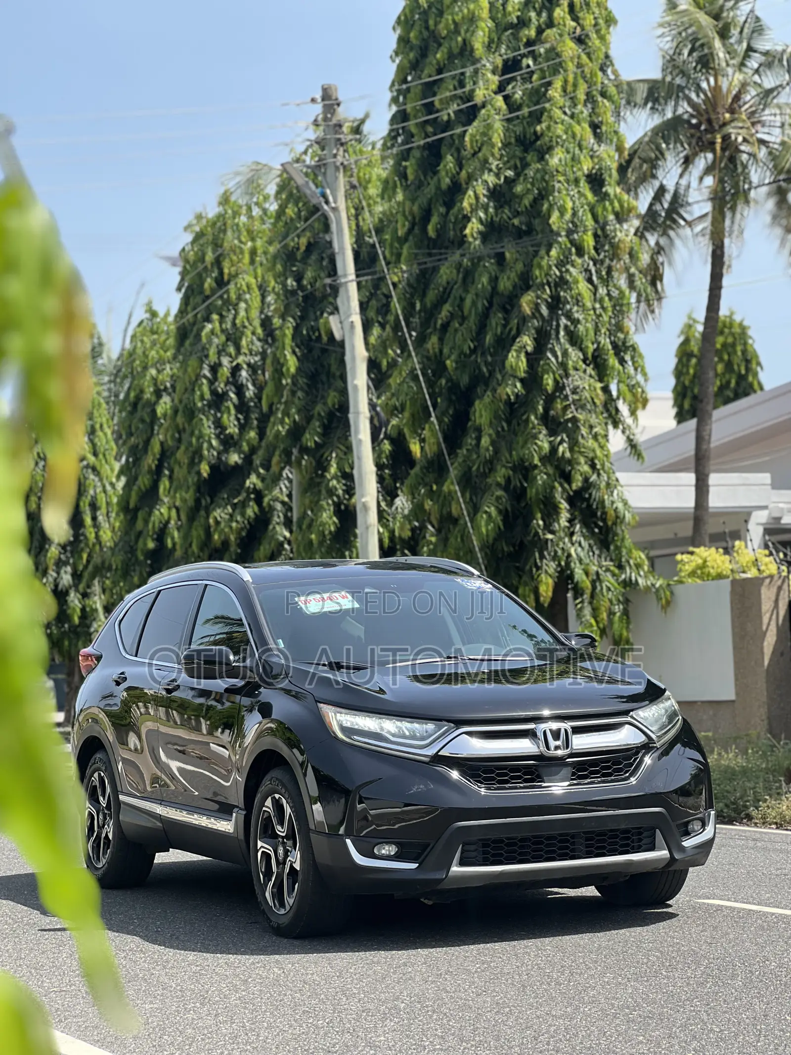 Honda CR-V Touring AWD 2018 Black
