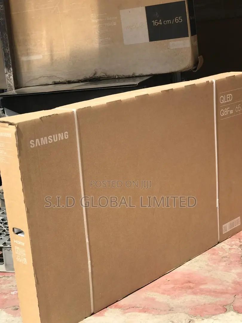 Experience Seamless Connectivity With Samsung 65" Qled Vision