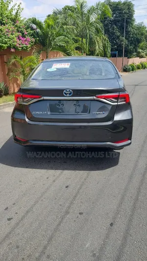 Toyota Corolla SE (1.8L 4cyl 2A) 2019 Gray