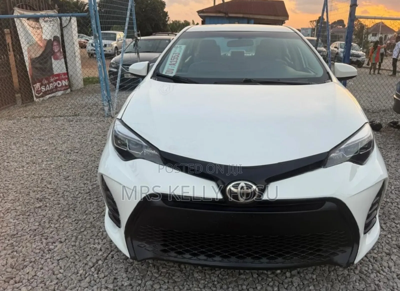 Toyota Corolla LE ECO 4dr Sedan (1.8L 4cyl CVT) 2017 White