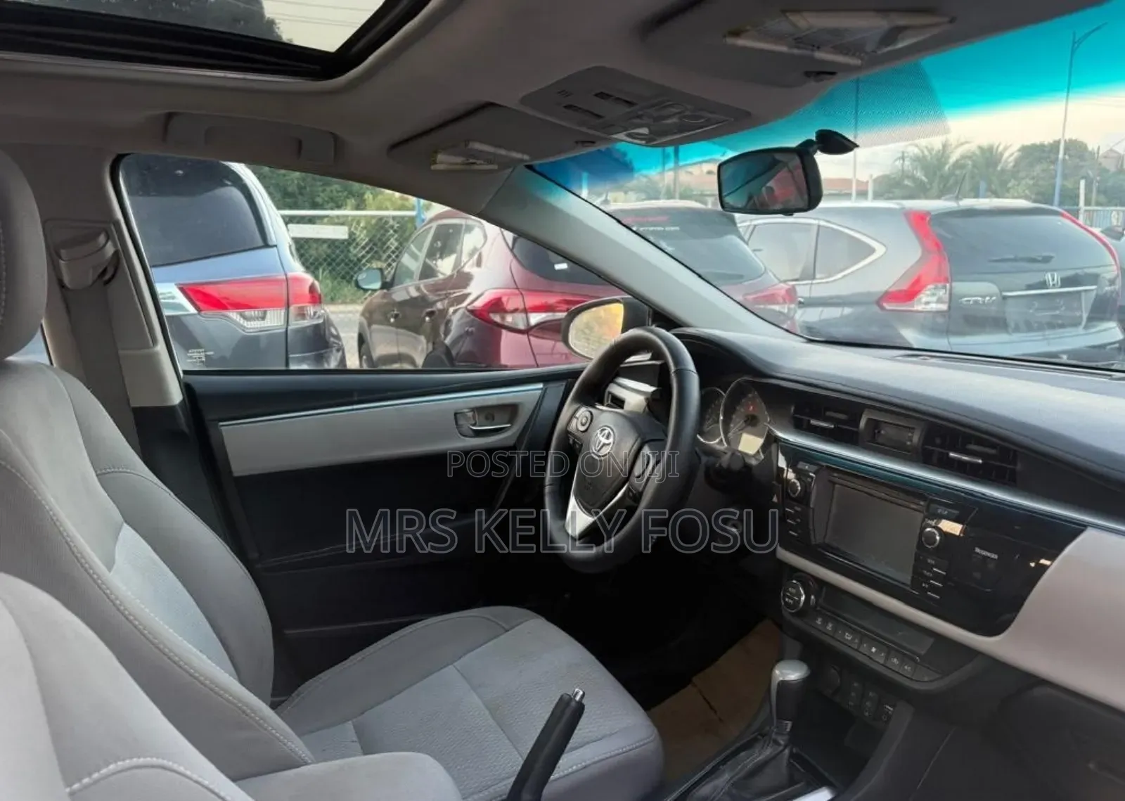Toyota Corolla LE ECO 4dr Sedan (1.8L 4cyl CVT) 2017 White