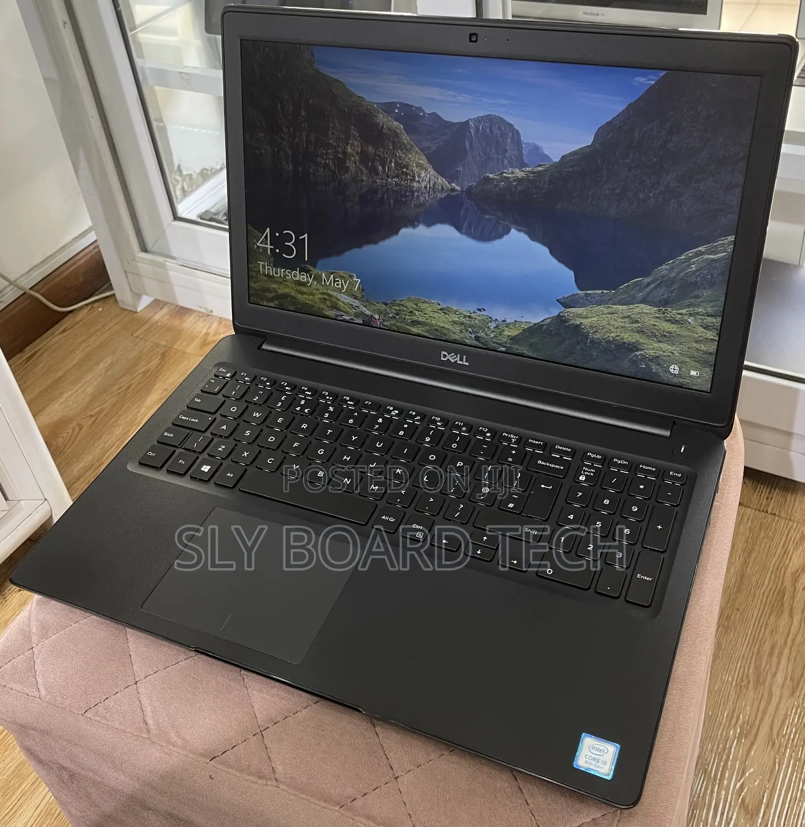 Laptop Dell Latitude 3510 8GB Intel Core i5 SSD 256GB