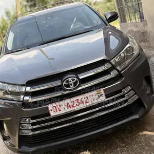 Toyota Highlander 2017 Gray