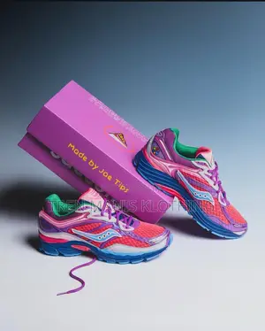 Saucony X Jae Tips Progrid Omni 9 Sneakers