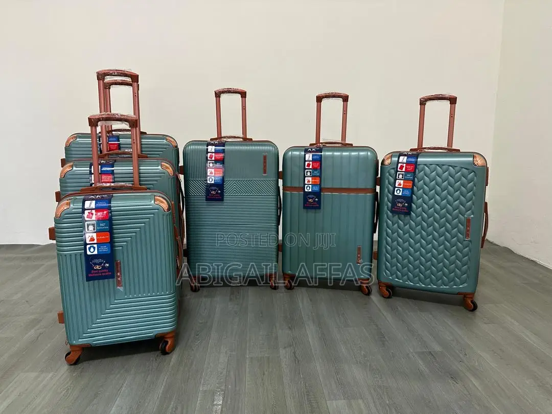 Traveling Bag