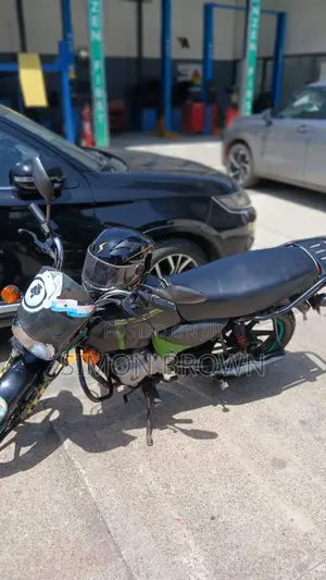 Bajaj Boxer 150 UG 2024 Black