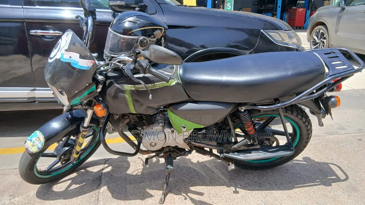 Bajaj Boxer 150 UG 2024 Black