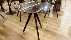 Leisure Table (8238#)