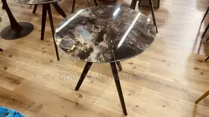 Leisure Table (8238#)