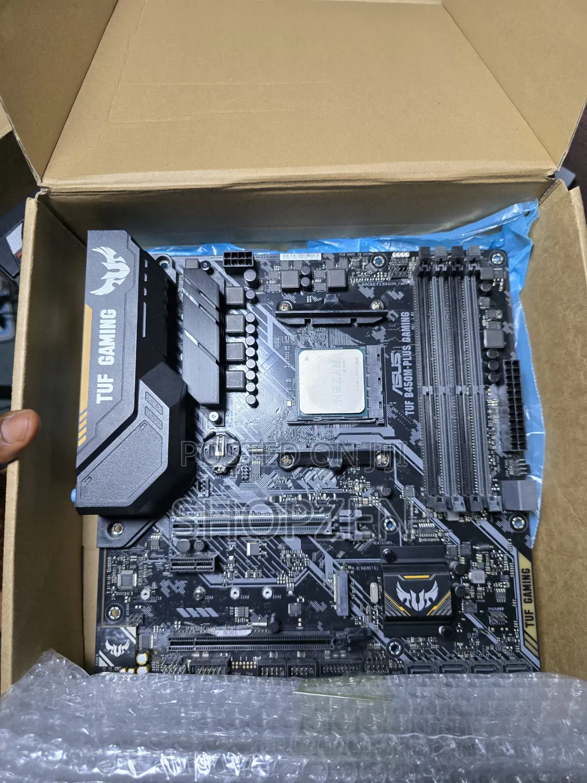 Ryzen 5 5600x + Asus Tuf B450 Plus Gaming Motherboard