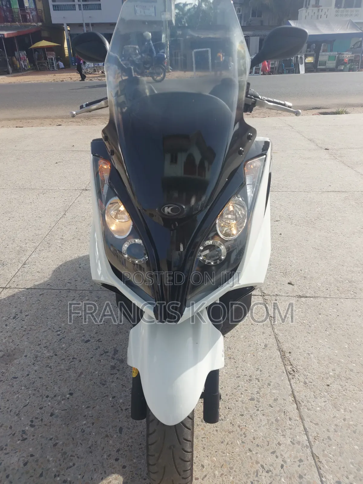 Kymco 2015 White