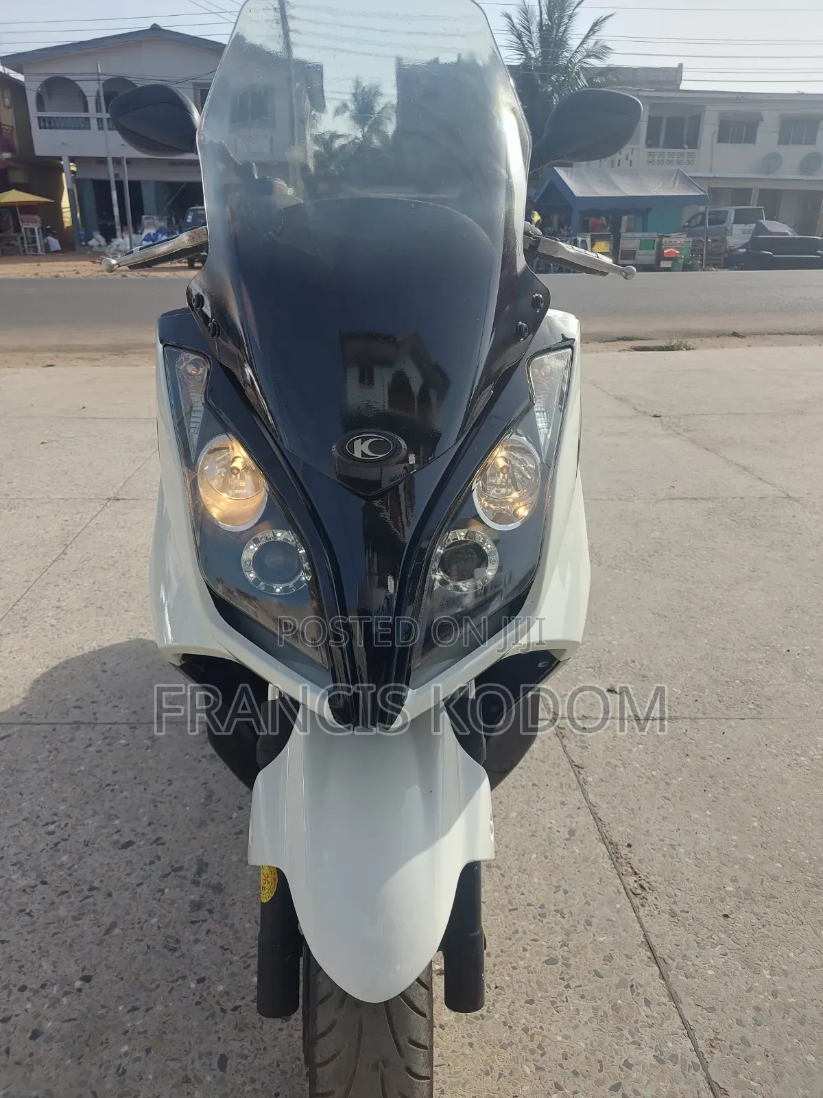 Kymco 2015 White